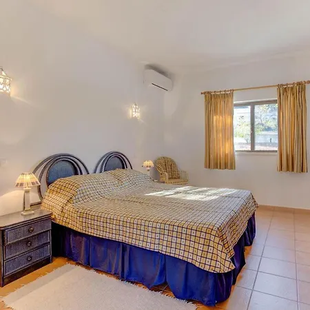 Casa Alison - 6 Bedroom Carvoeiro With Private Pool Heatable And Ac *